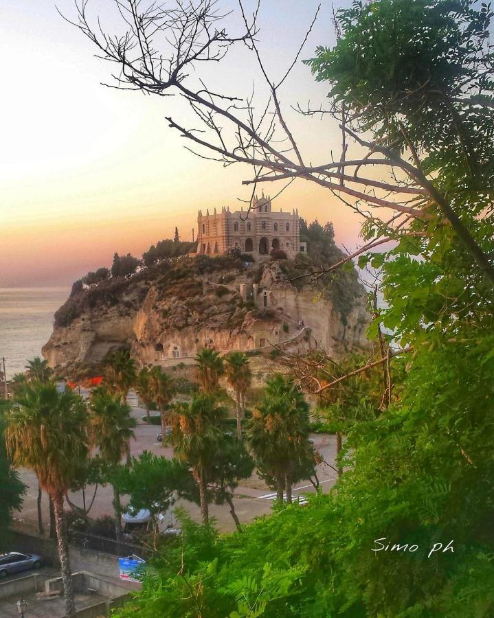 Terrazza Sabine Accomodation Tropea Exterior foto